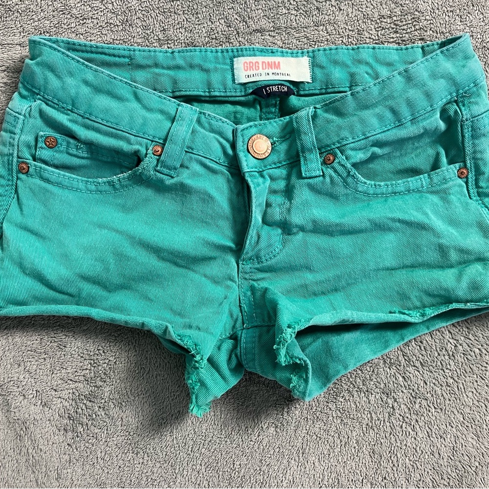 Women's Garage Green Teal Shorts size 00